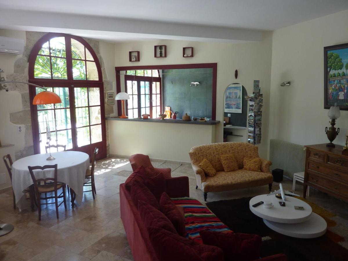 Beaux Chenes Bed & Breakfast เนรัค ภายนอก รูปภาพ